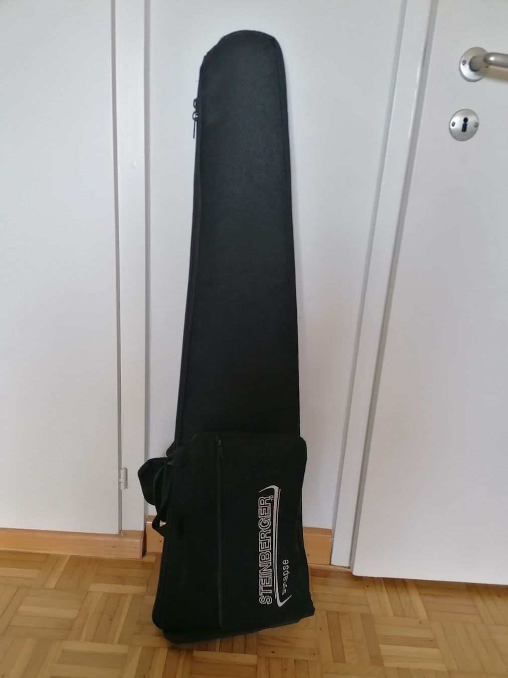 Steinberger Strumenti musicali: Steinberger Synapse aktiv 5-saiter – Nuovo (secondo la descrizione) da Bottmingen venduto da dah_cfj9 1