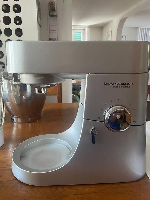 Elettrodomestici da cucina: Kenwood Major swiss edition – Usato da Romont FR venduto da AND___1