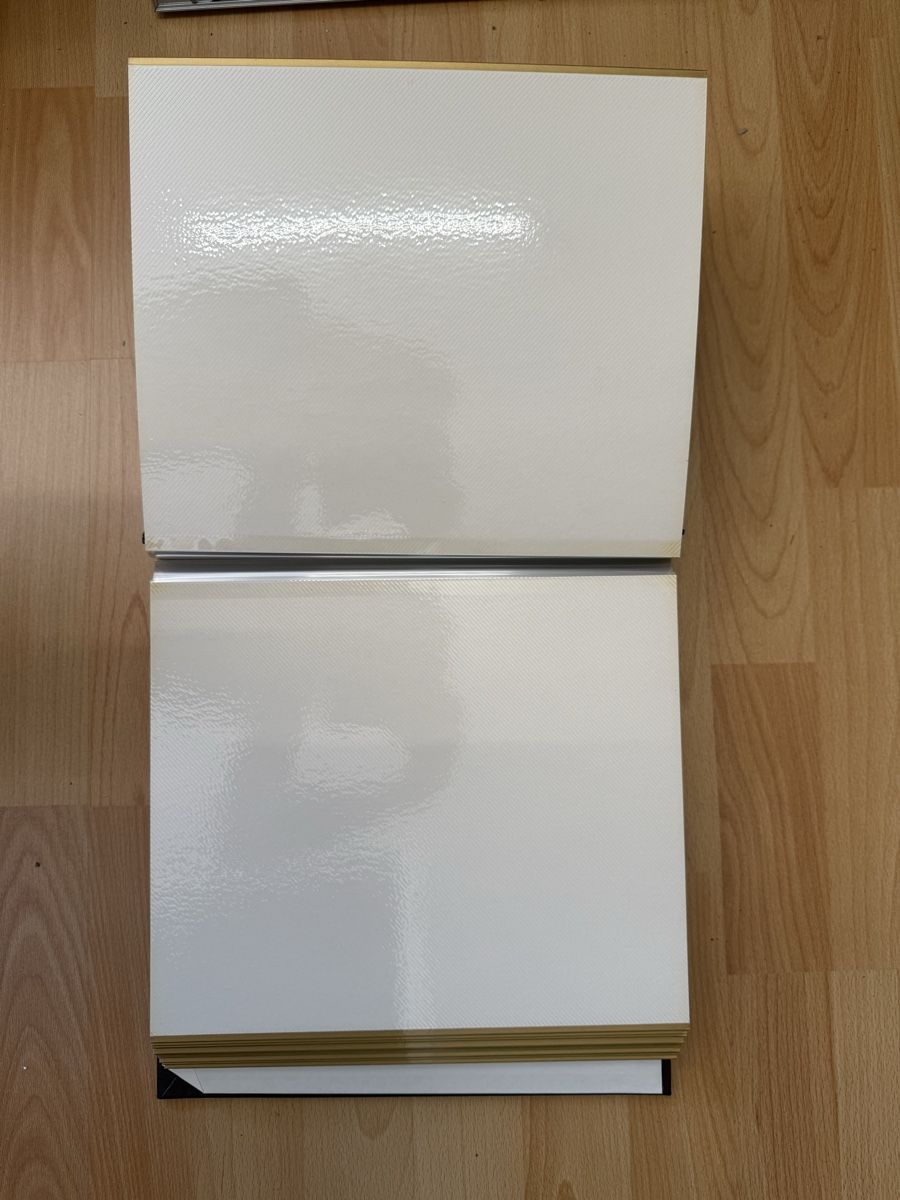 Albums: Fotoalbum – D'occasion à Grenchen par Bastet007 1