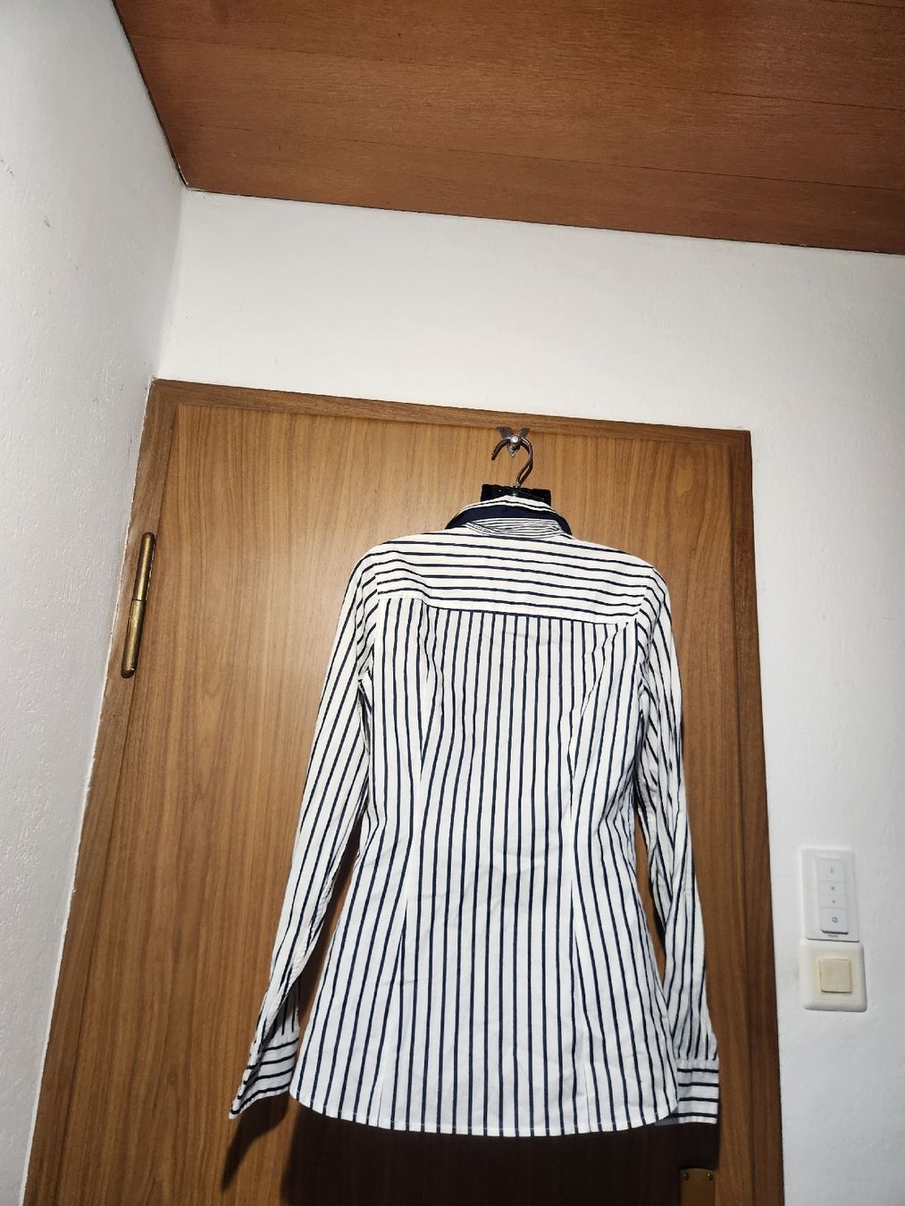 Tommy Hilfiger Blusen: Chemise Tommy Hilfiger rayée , taille M – Gebraucht aus Niedergösgen von Eva2410 1