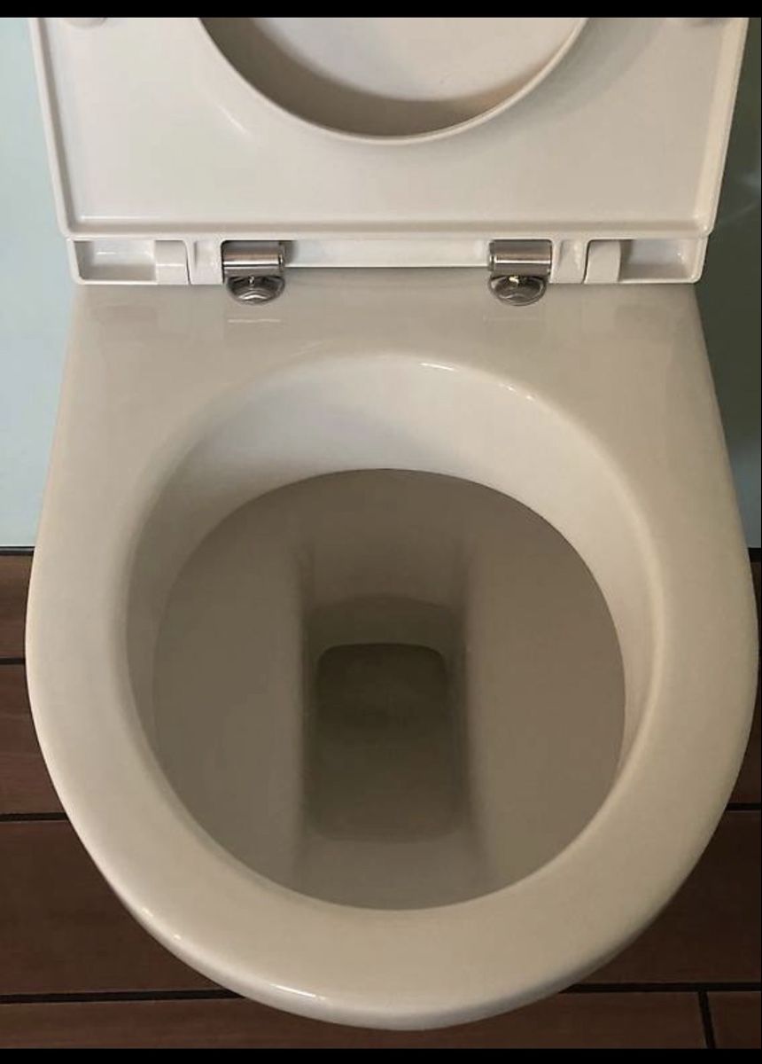WC: wand wc laufen up – Usato da sargans venduto da arbon-