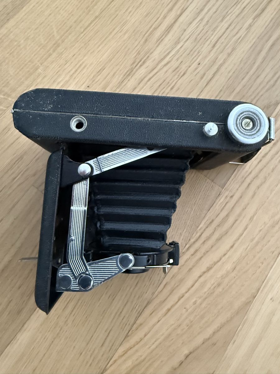 Kodak Fotocamera: Kodak Klappkamera, Balg Kamera Vermutlich Defekt – Difettoso da Goldach venduto da Donpancho 4