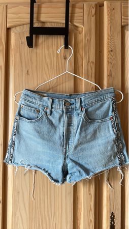 Coole Vintage Levi's Jeans Shorts, Grösse W25 (~34)