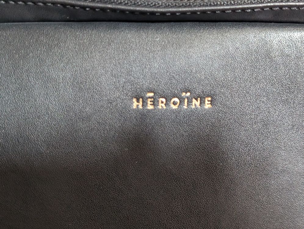 Borse da donna: Sacoche laptop cuire noire élégante – Usato da Cheseaux-Lausanne venduto da loscaptos 1