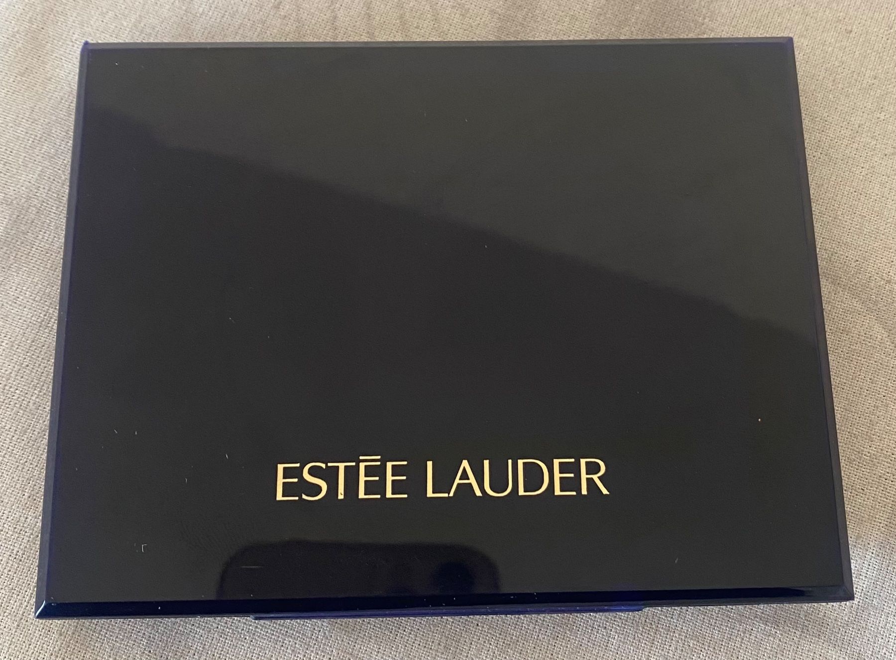 Estée Lauder Make-up: Lidschatten/Blush-Palette Estee Lauder – Nuovo (secondo la descrizione) da Zürich venduto da Maria2021 1