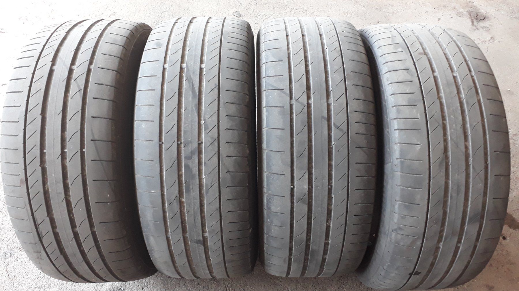 Continental Pneumatici & Ruote complete: Sommerpneu 235 / 50 18 – Usato da Schmerikon venduto da 1qw2