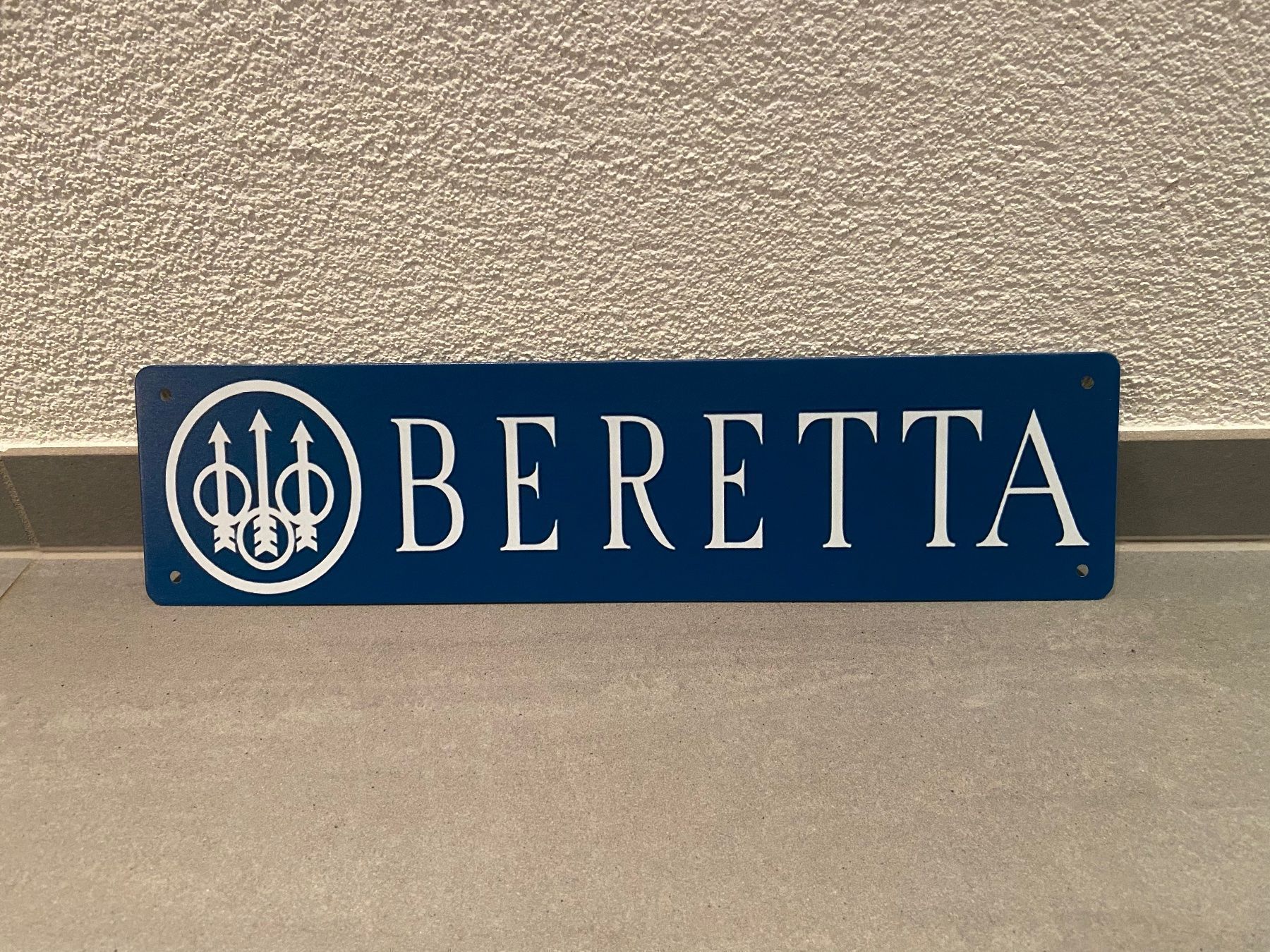 Insegne: BERETTA SCHILD NEU ! EINZIGARTIG! 1 Pcs. – Nuovo e nell'imballaggio originale da Seon venduto da Aaargauer01 2