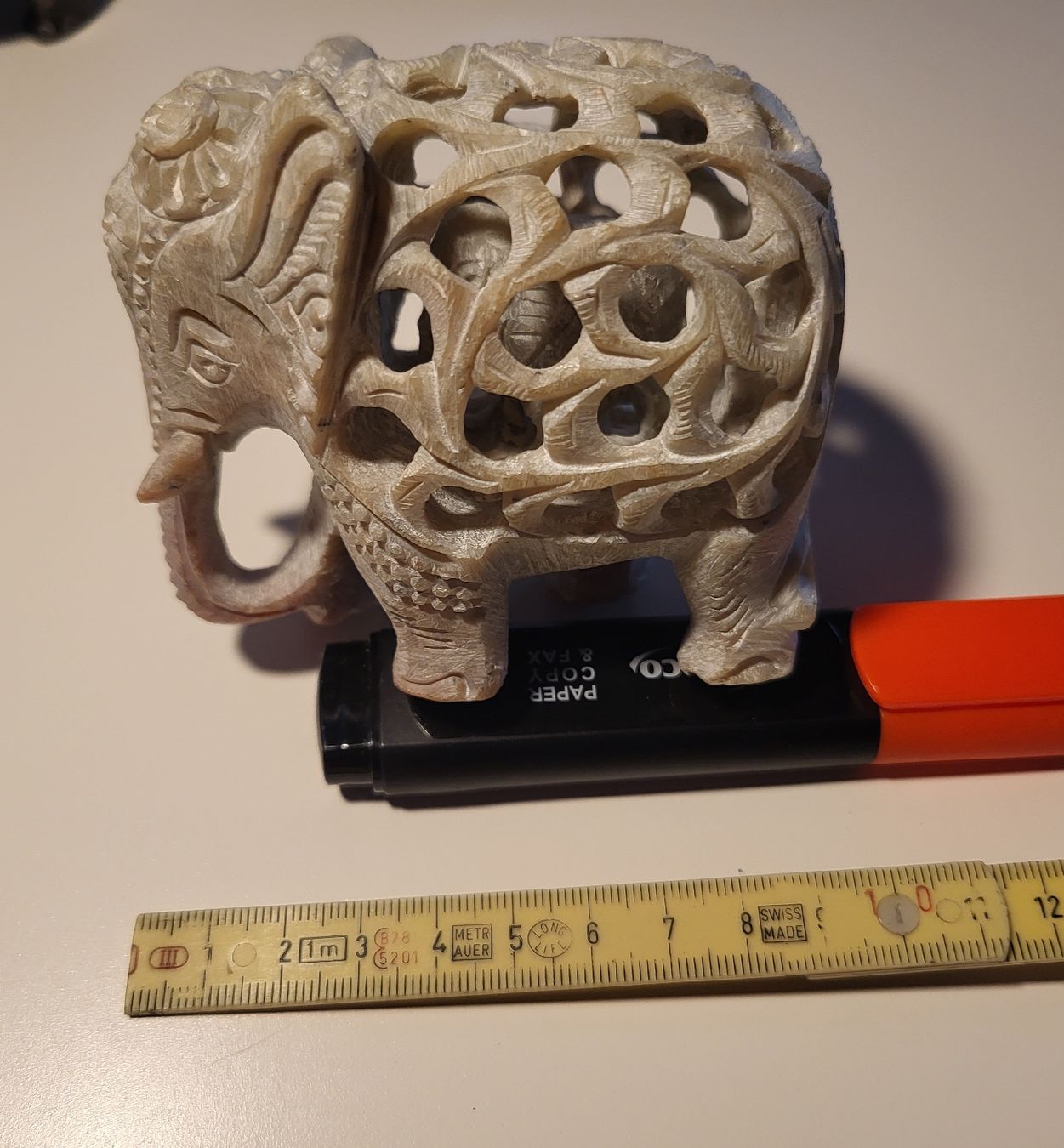 Statuette: Deko Elefant aus Stein – Usato da Birmenstorf AG venduto da Cjl 1