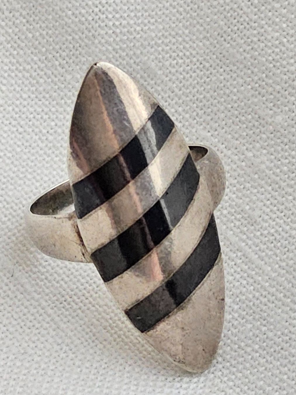 Anelli: Vintage Sterling Silber Ring mit Onyx, Grösse 52 – Usato da Zürich venduto da SciTec