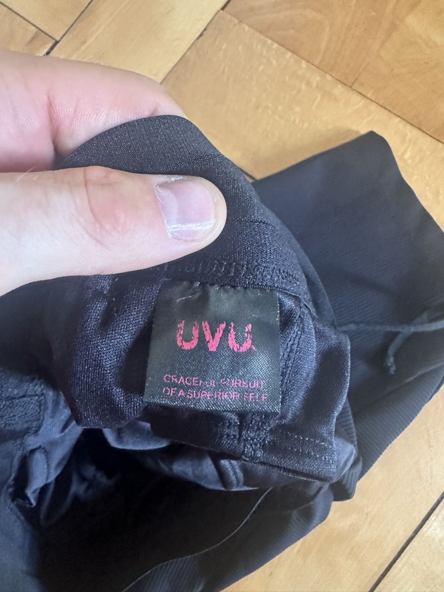 Pantaloni: UVU half tigth S – Nuovo (secondo la descrizione) da Männedorf venduto da willywonka14 2