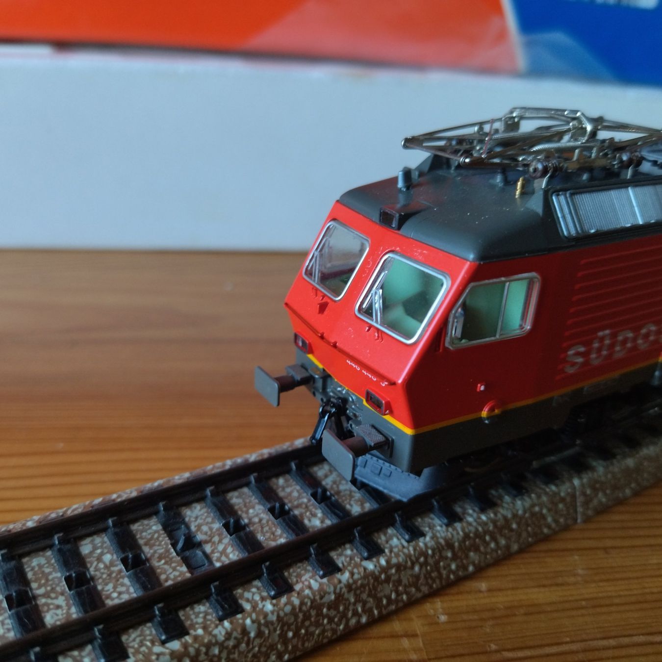 Roco Modelleisenbahnen: Roco Lok 43542 (877) – Defekt aus Basel von BeanieUp 2
