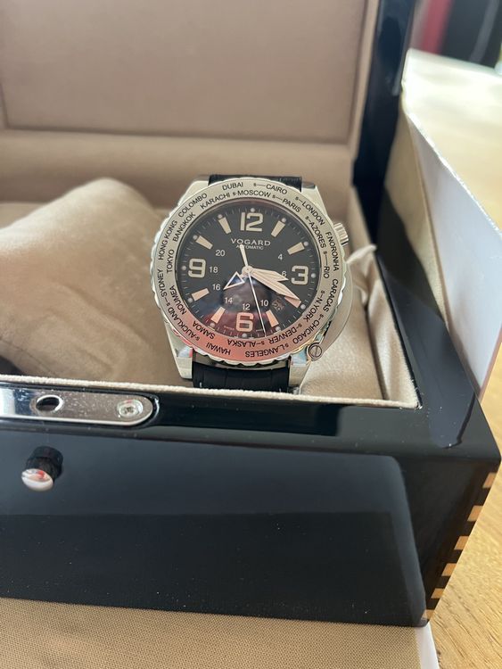 IWC Orologi: Vogard Business Officer Special Edition, wie neu – Usato da Bern venduto da Minok 5