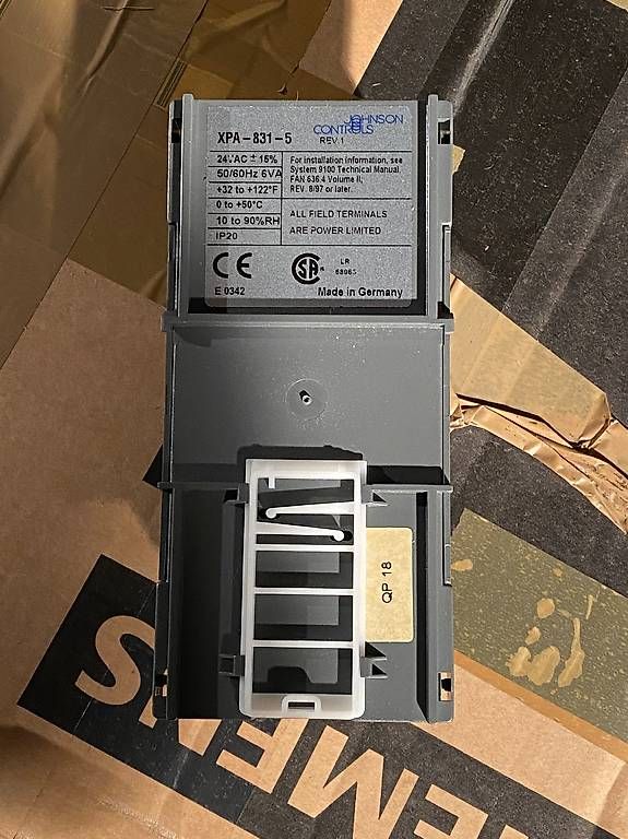 Modellini di ferrovie: Johnson Controls XPA-831-5 – Usato da Schwanden-Brienz venduto da Belvedere_ 1