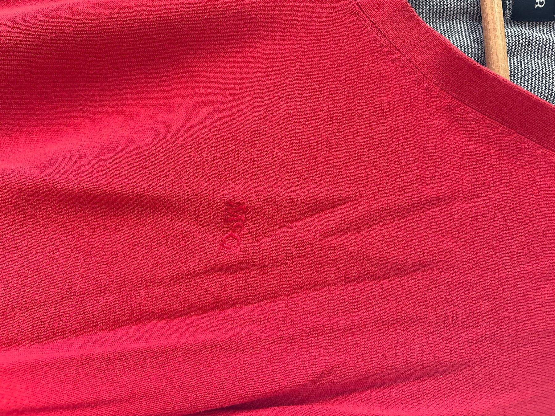 Pulls & Sweat-shirts: Roter McGregor-Pullover, Größe L – D'occasion à Zürich par mar_hc85 2