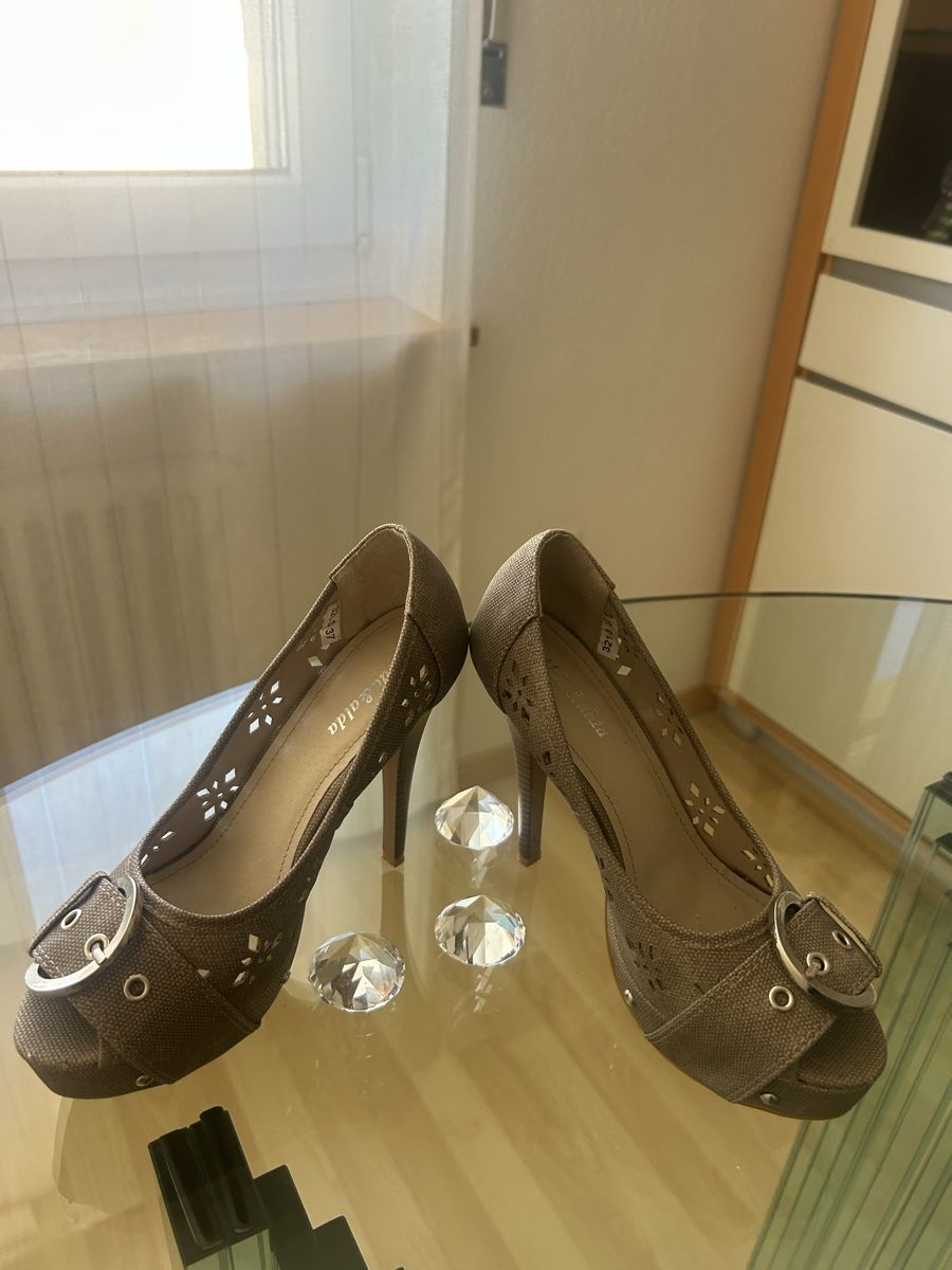 Scarpe da donna: Sandale high Heel – Usato da Bottighofen venduto da Kucki-2003