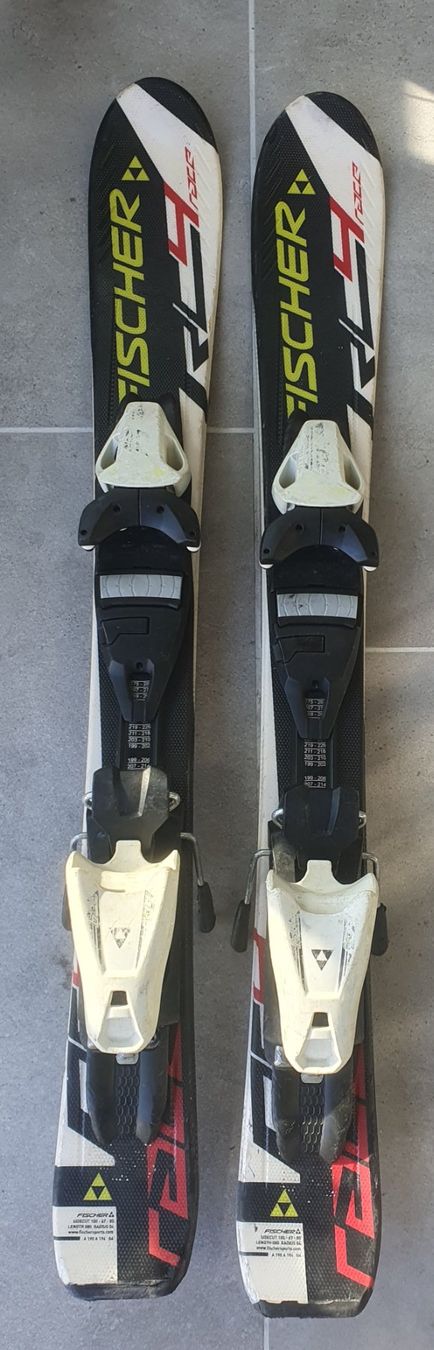 Fischer Skis: Fischer Race RC4 , 80 cm , Kinder Ski,  ab Service – Gebraucht aus Oberuzwil von SpiridonG