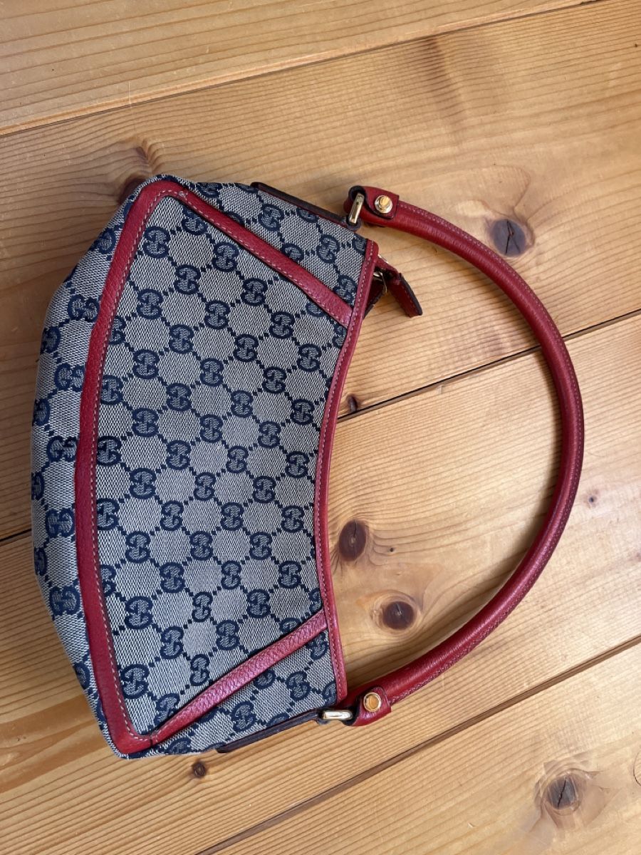 Gucci Borse da donna: Gucci Handtasche – Usato da Diemtigen venduto da gea_l6g2 1