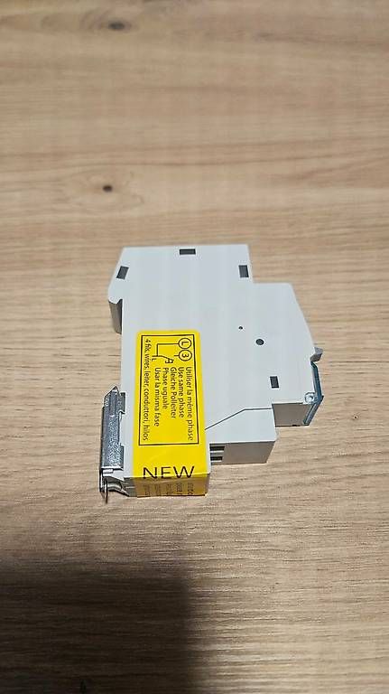 Componenti elettronici: Treppenhausautomat EMN001 – Nuovo (secondo la descrizione) da Buochs venduto da D.Scheuber 1