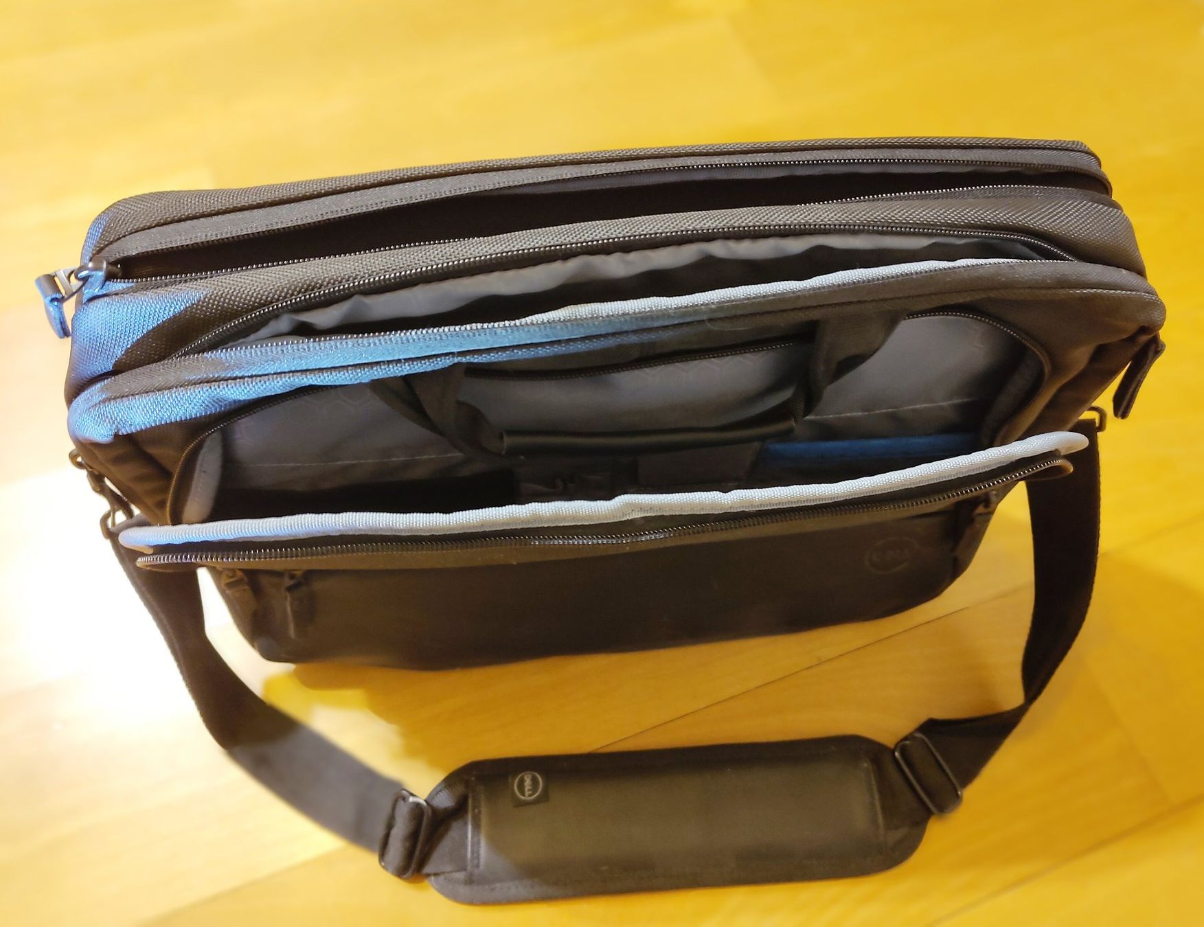 Borse: Laptop Tasche – Nuovo (secondo la descrizione) da Aarau venduto da Stevia 2