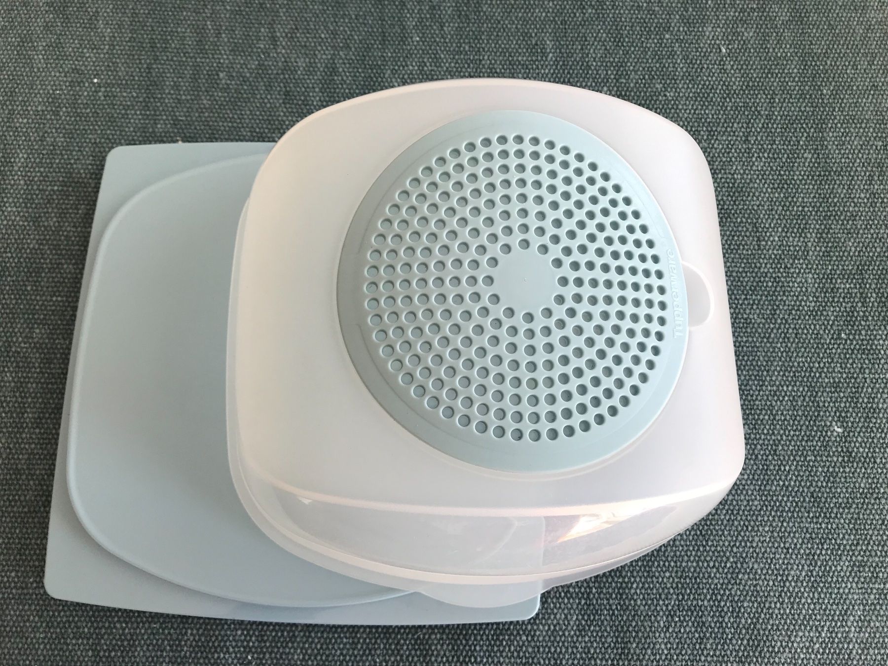 Tupperware Recipients et similaires: Tupperware CheeSmart – D'occasion à Frauenfeld par berk39 2