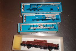 MÄRKLIN  °°° 4 WAGONS MARCHANDISES AVEC BOÎTES D'ORIGINE°°°