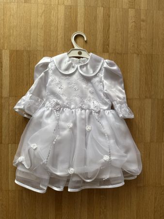 Neues Taufkleid / Festkleid Baby / Grösse 68