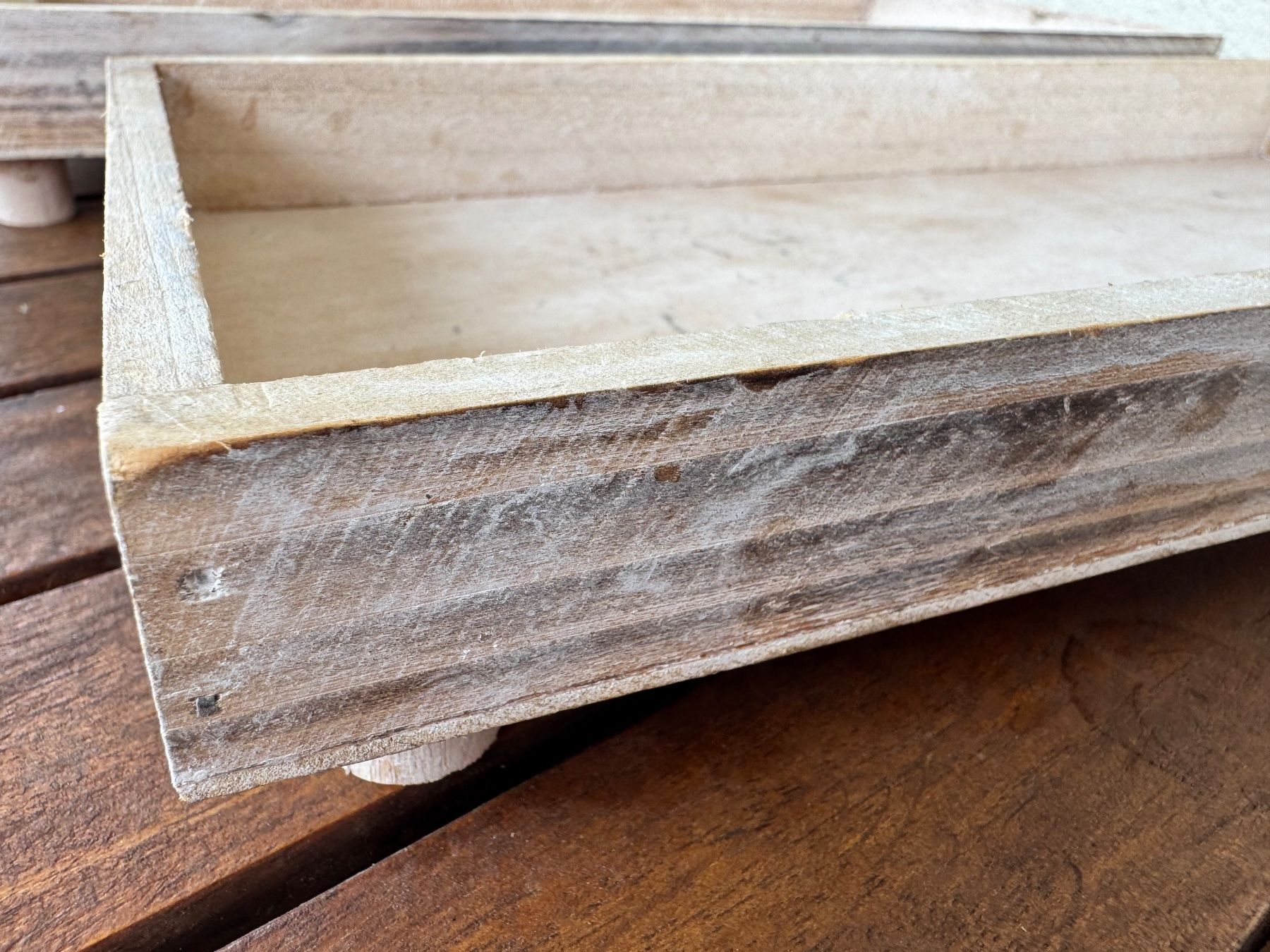 Alle Dekorationen: 2 eckige Holz Tabletts in 2 Grössen – Gebraucht aus Gebenstorf von baumhaus64 1