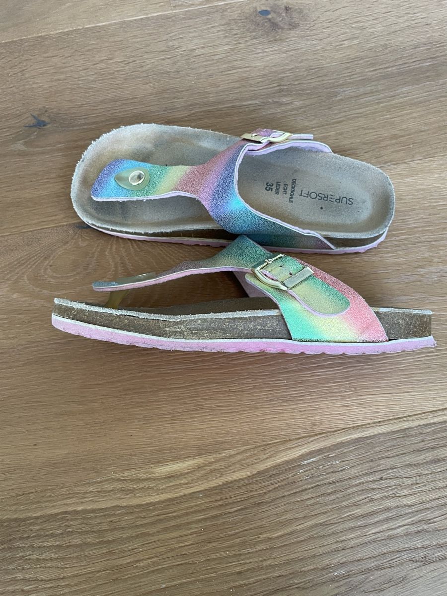 Scarpe per ragazze: Sandaletten / Sandalen / Flipflops – Usato da Aarwangen venduto da erd_ngx8 1