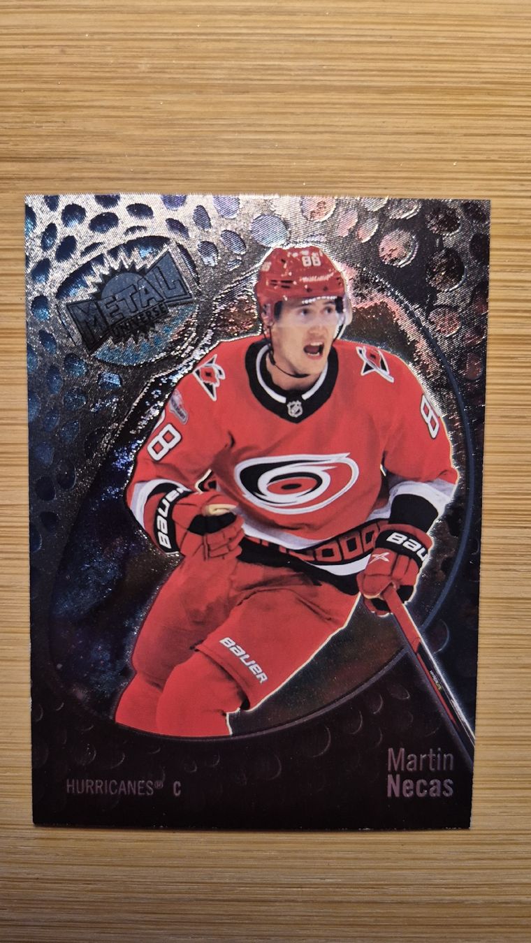 NHL Carte collezionabili: NHL Carolina Hurricanes Martin Necas – Usato da Bellach venduto da paedu-1980