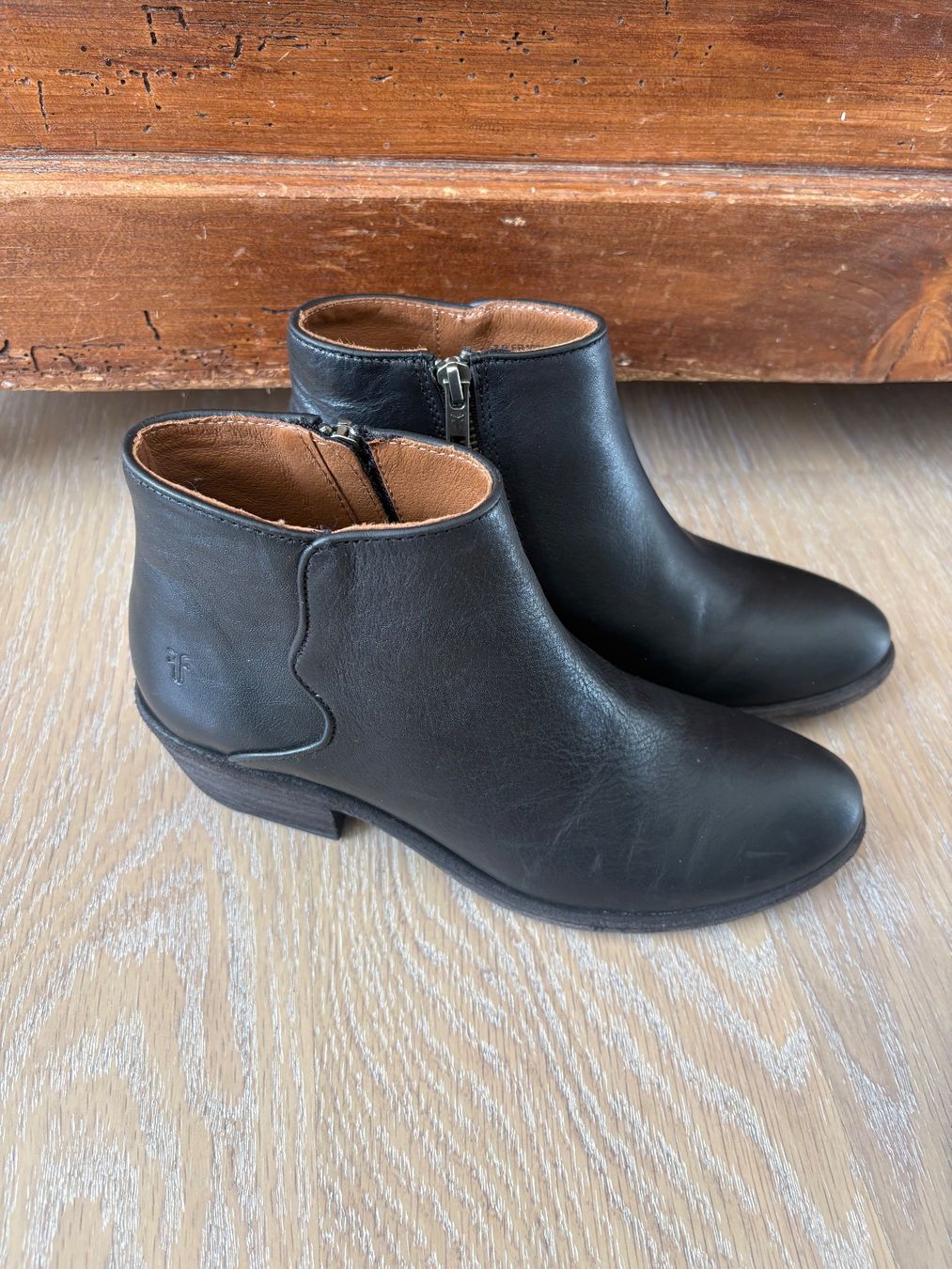 Scarpe da donna: Frye Ankle Boots 38 – Nuovo e nell'imballaggio originale da Zürich venduto da CanBC