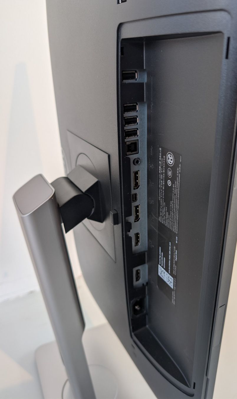 Dell Monitore: DELL U2415b 24" Monitor – Gebraucht aus Dietlikon von ComdatAG 3