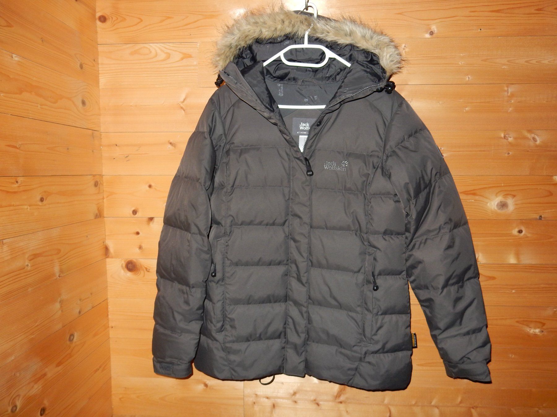 Jack Wolfskin Giacche: Daunenjacke JACK WOLFSKIN, Gr. M – Usato da St.Gallen venduto da regenbogen5