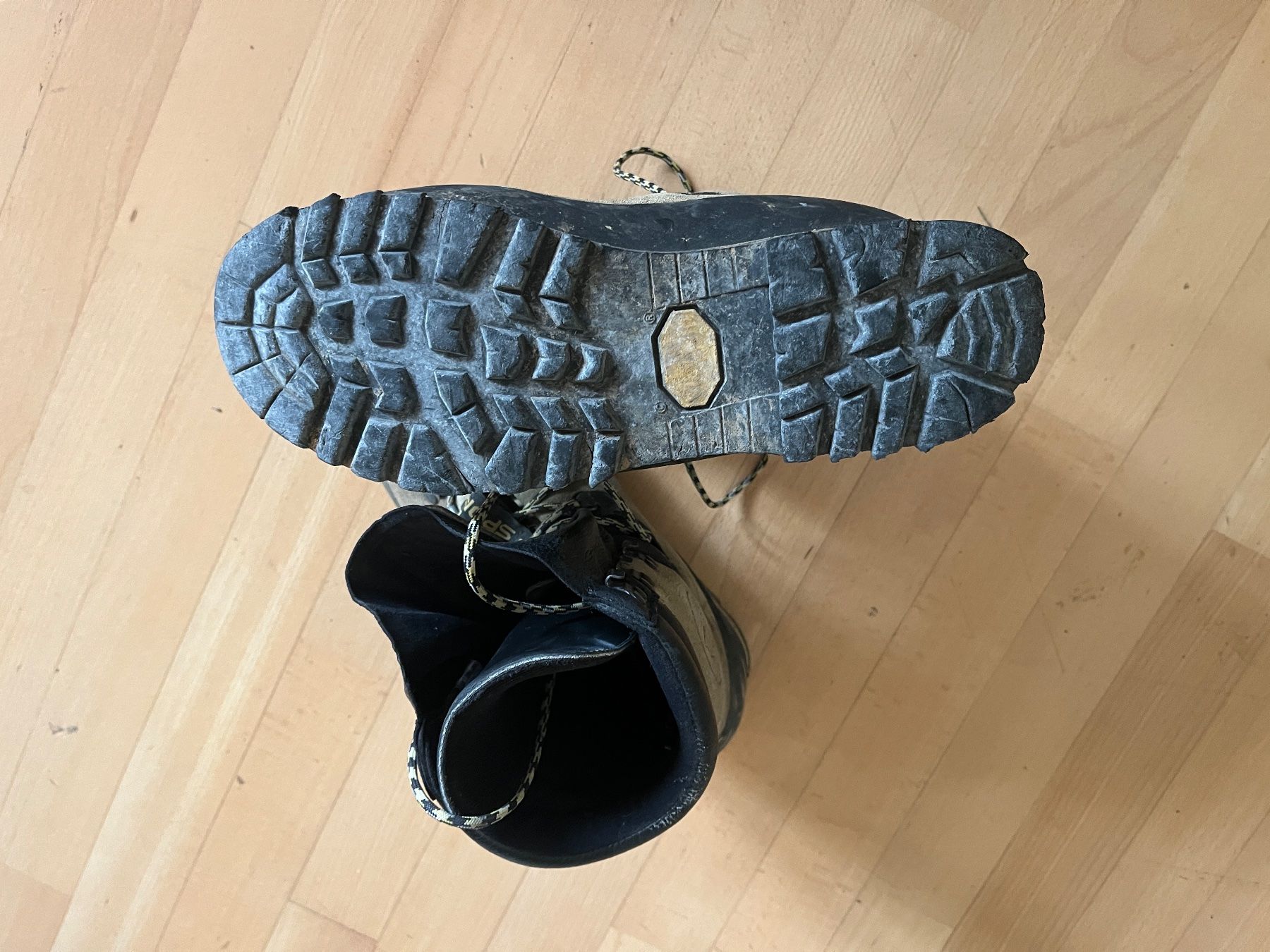 La Sportiva Chaussures hommes: Bergschuhe La Sportiva – D'occasion à Zürich par emily02 1