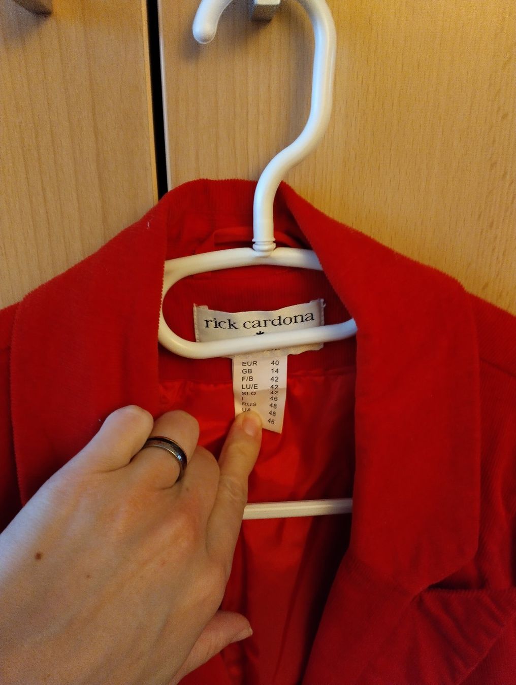 Completi & Tailleur: Damen Blazer in Rot – Usato da Rorschacherberg venduto da Voegeli92 1
