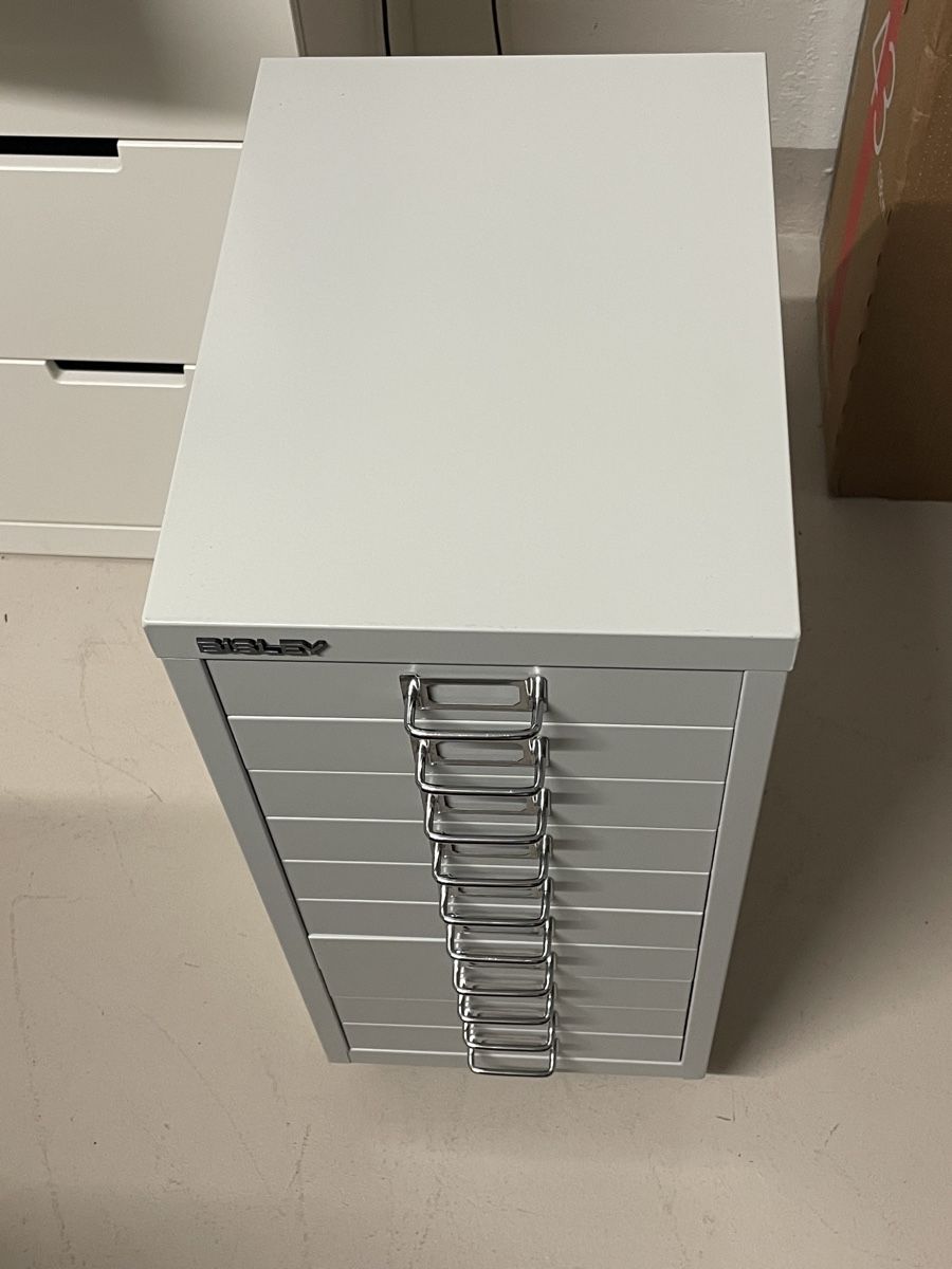 Bisley MultiDrawer™ série 29 avec base DIN A3 6 tiroirs blanc signalisation L29A36S696 acheter à bas prix