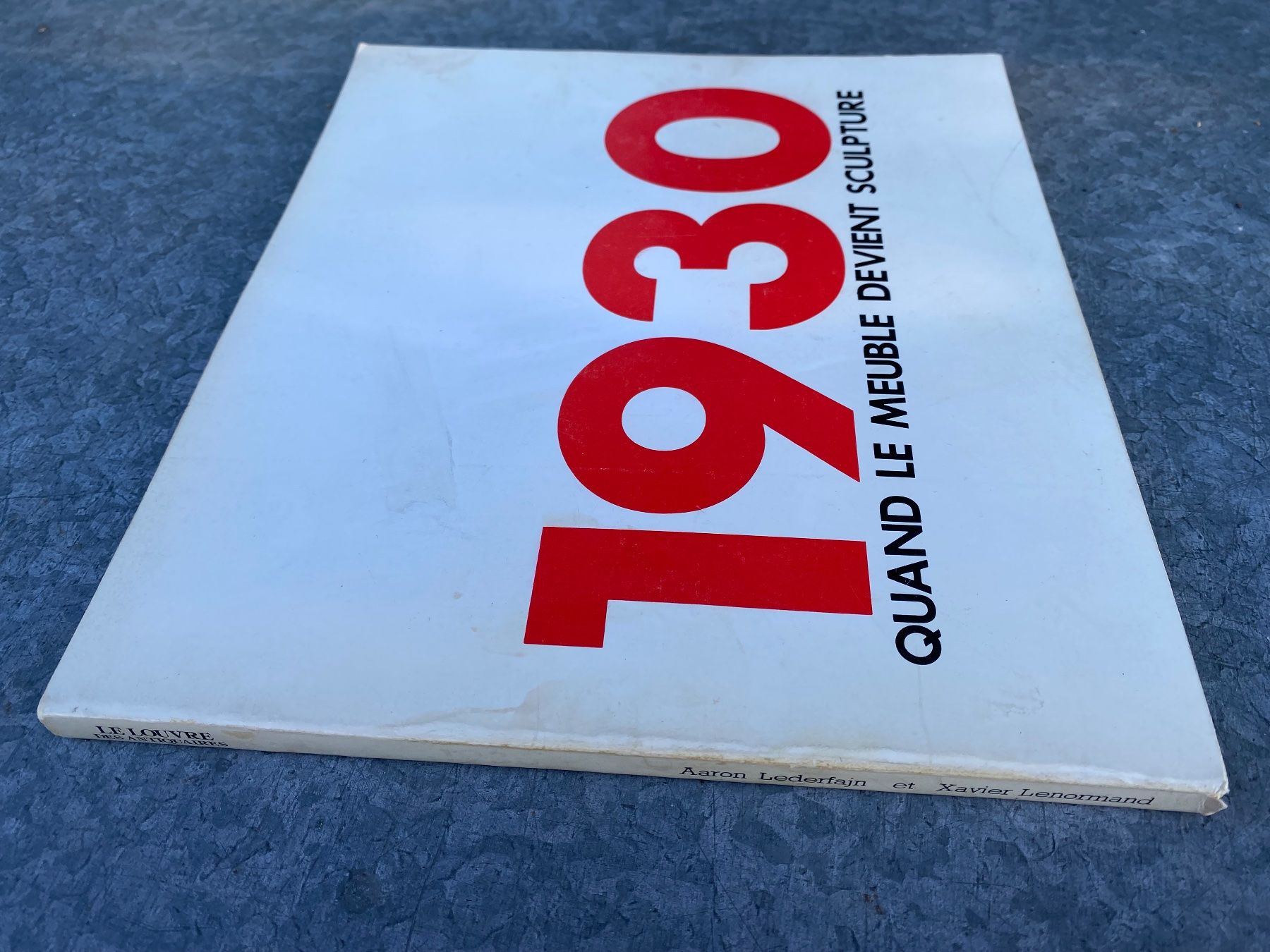 Libri: Buch 1930 Quand le meuble devient sculpture – Usato da Feldbach venduto da Olive1 2