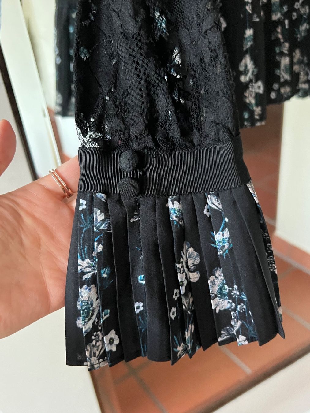 Blusen: Bezaubernde Erdem Bluse 36 – Gebraucht aus Zürich von panka01 3
