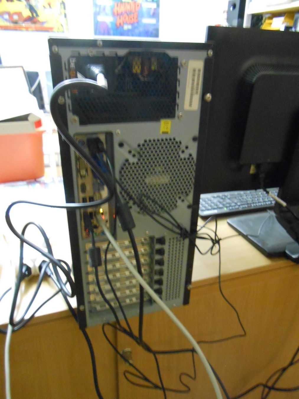 PC: Computer i3 – Usato da Gipf-Oberfrick venduto da Livingstone5 1