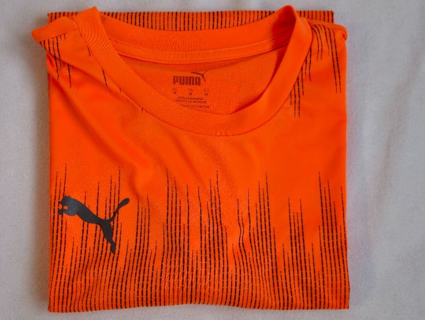 Puma Canottiere & Pantaloni: Puma Sport T-Shirt, Grösse M – Usato da Niederglatt ZH venduto da 04iboT 2