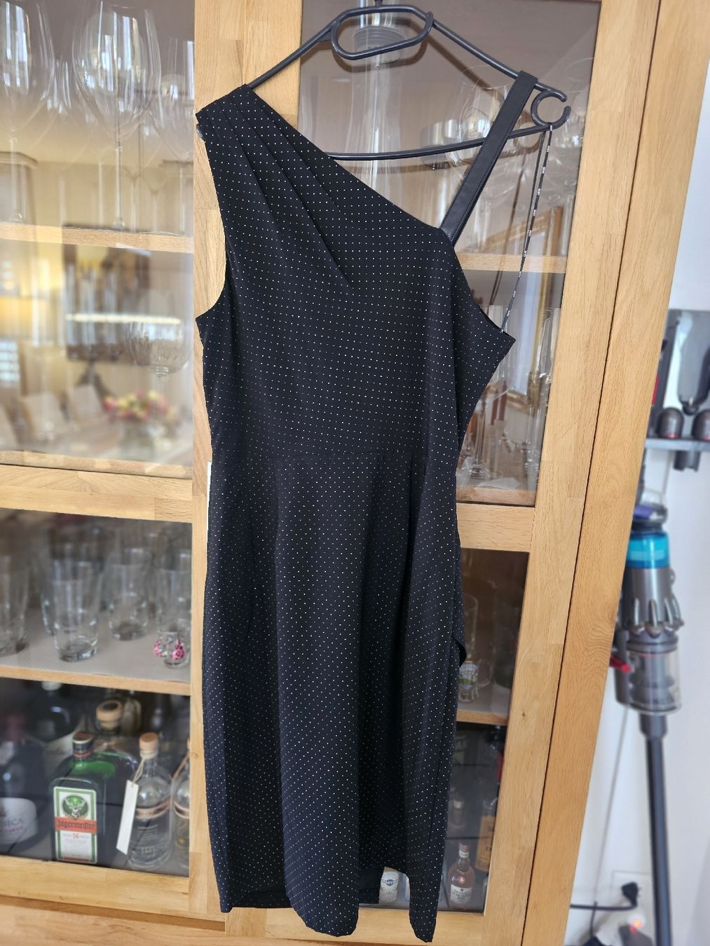 Vestiti: Cocktail kleid gr.S – Nuovo (secondo la descrizione) da Wetzikon ZH venduto da cid_veronika 1