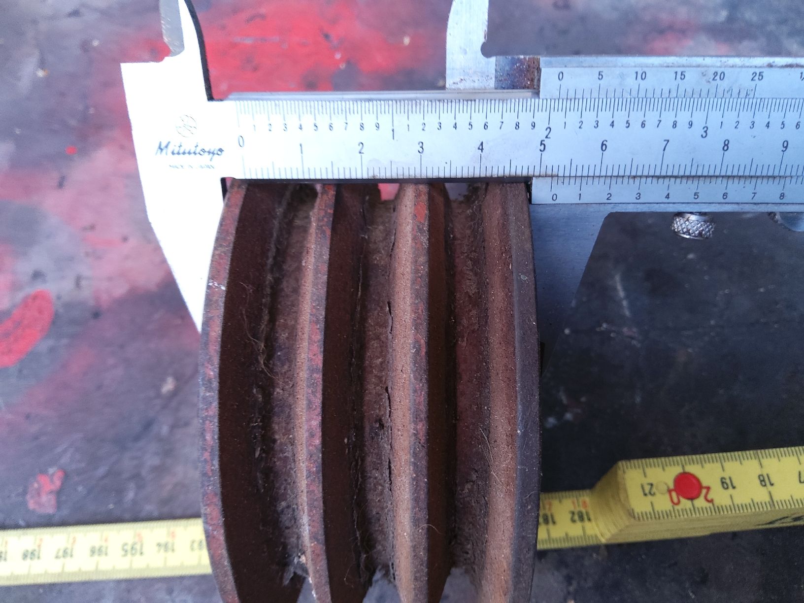 Accessori per altri veicoli: Riemenscheibe Motor – Usato da Aeschi b. Spiez venduto da Merk-Pullax 3