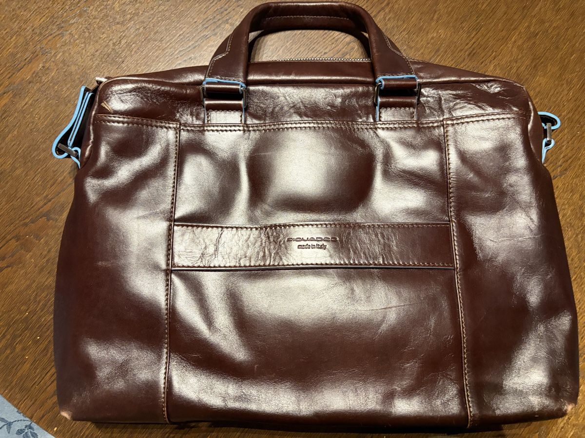 Piquadro Sacs: Piquadro Laptoptasche Leder  – D'occasion à Hauptwil par BernadettS 2