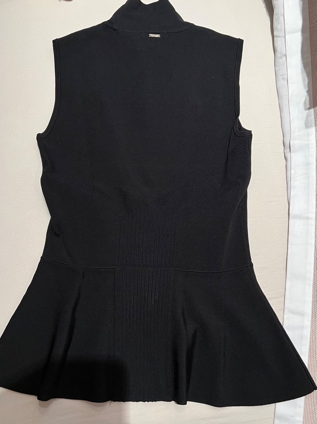 Guess Top: Marciano Guess Gr.S top – Usato da Rüschlikon venduto da sweet_76 2