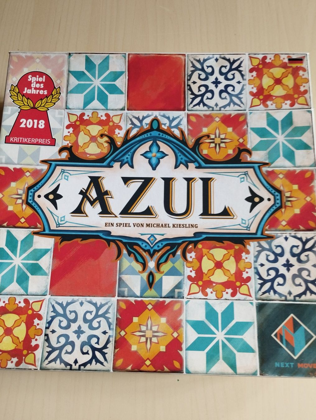 Giochi: Brettspiel AZUL von Michael Kiesling – Usato da Obermumpf venduto da amsi01