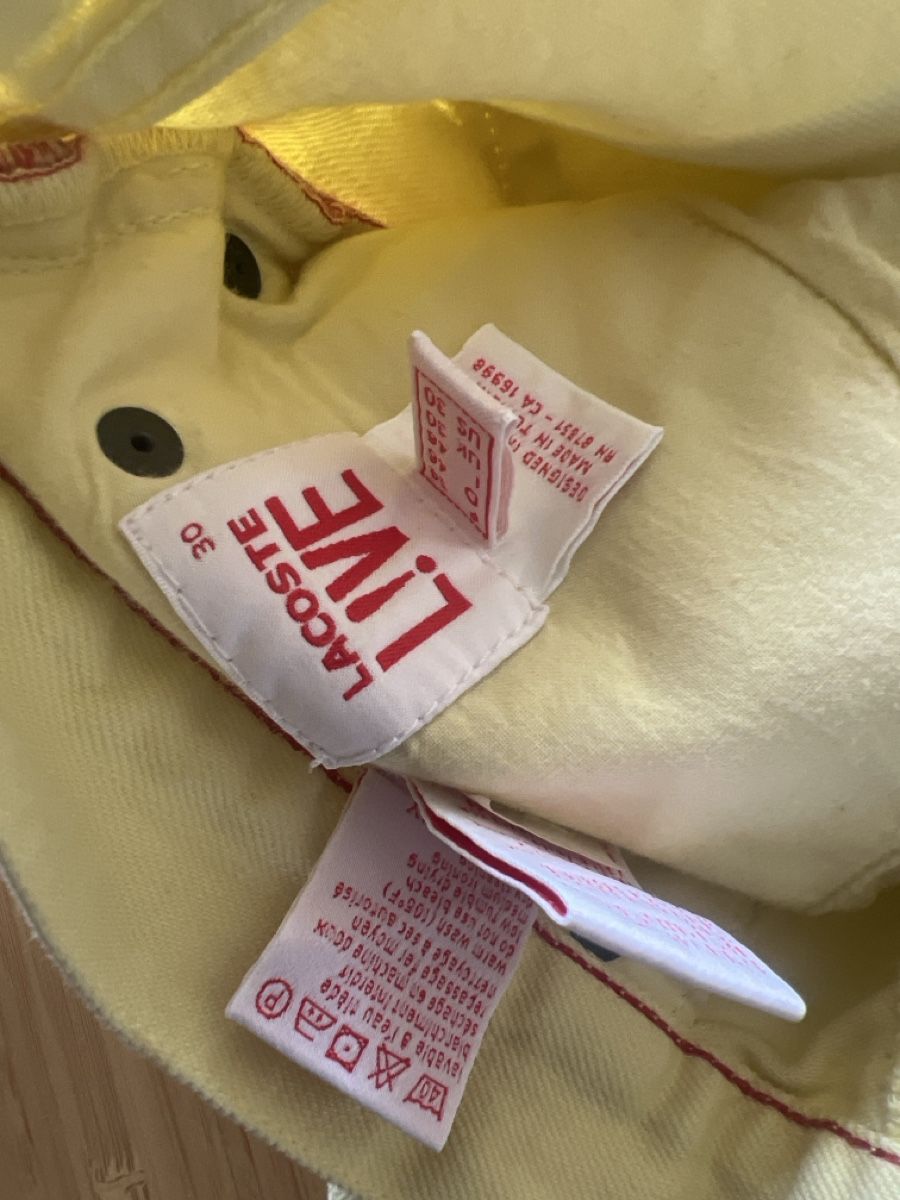 Lacoste Jeans: LACOSTE LIVE Jean taille 30 jaune  – Nuovo (secondo la descrizione) da Nyon venduto da ikel78 3