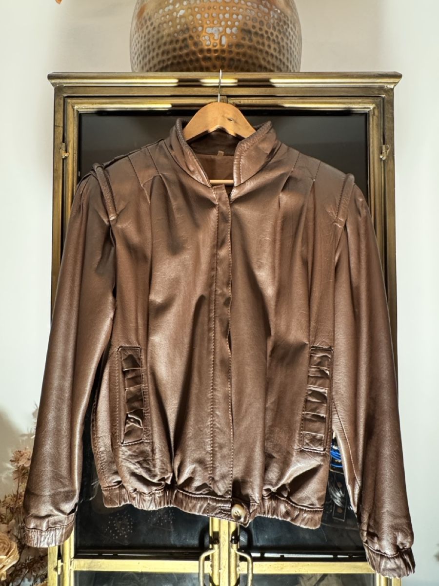 Giacche: Vintage bomber leather jacket – Usato da Mörigen venduto da TimelessFinds