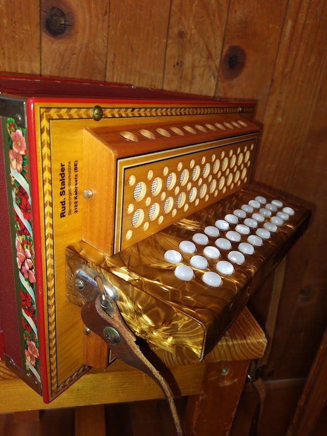 Strumenti musicali: Schwyzerörgeli Stalder Ton B – Usato da Walkringen venduto da petro06 3