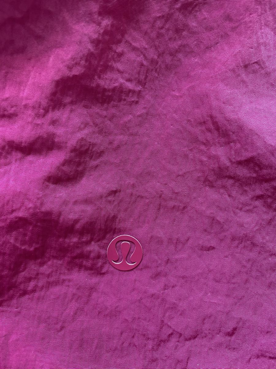 Lululemon Giacche: Lululemon rain jacket S/M – Nuovo (secondo la descrizione) da Bonstetten venduto da anv_5xmw 8