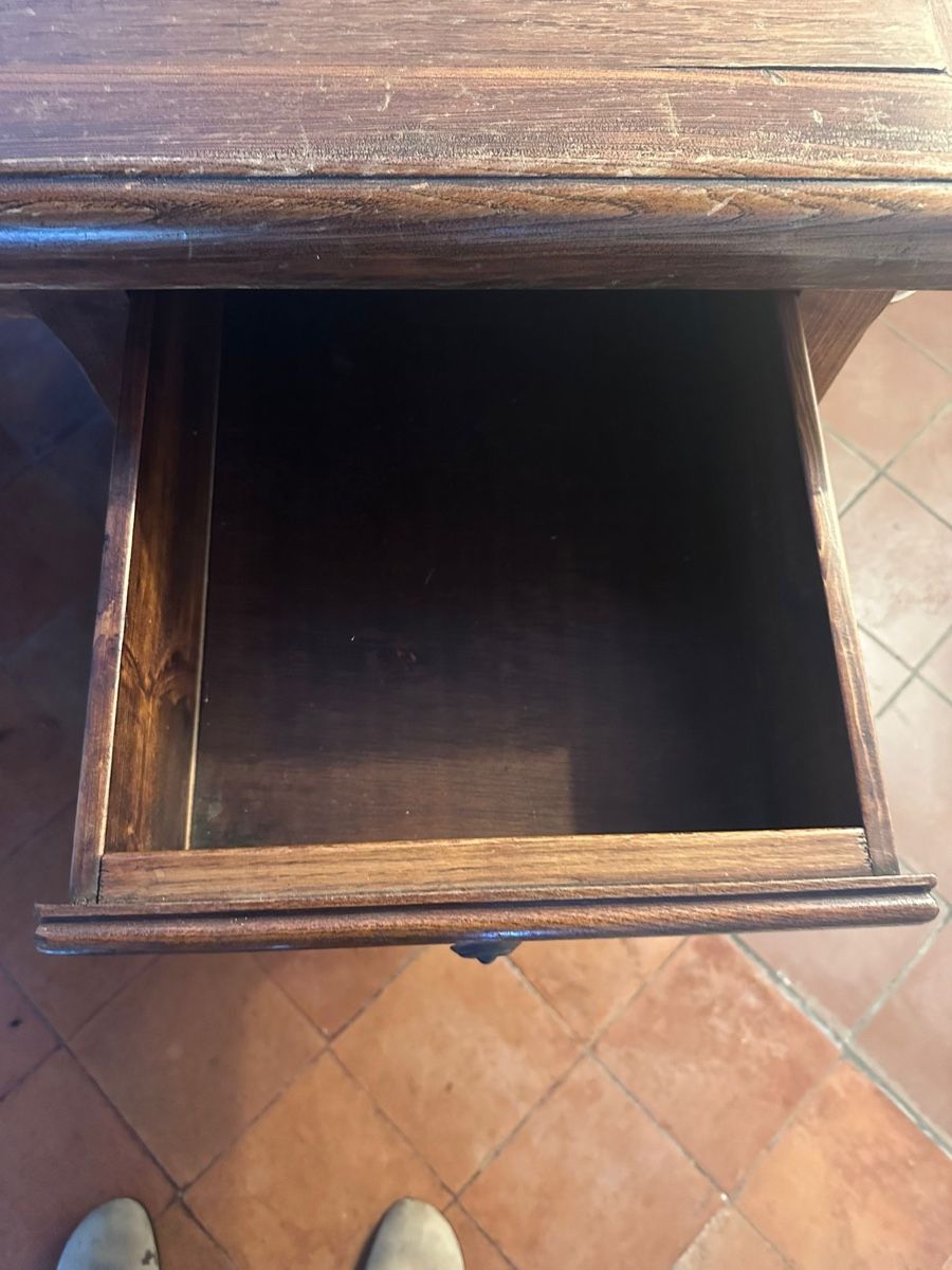 Scrivanie: Solid Wood Desk – Classic Style – Usato da Zürich venduto da fms_k9g9 6