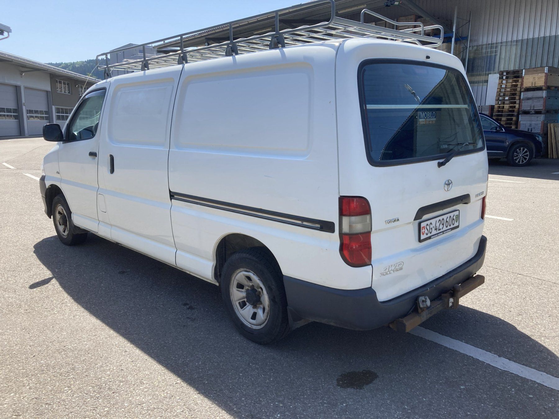 Toyota Veicoli commerciali: Toyota Hiace D-4D 4WD – Usato da Waldkirch venduto da Eigenmann_Technik 2